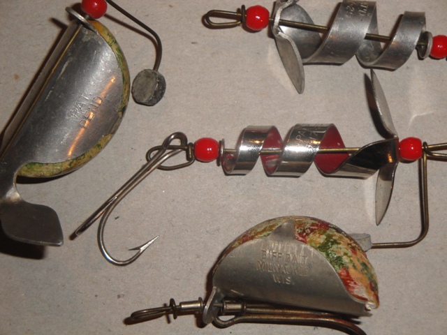 Fishing Lures , Antique Vintage BIFF SPIRAL BAIT LURE fishing TUFF  Early Metal EXCELLENT.